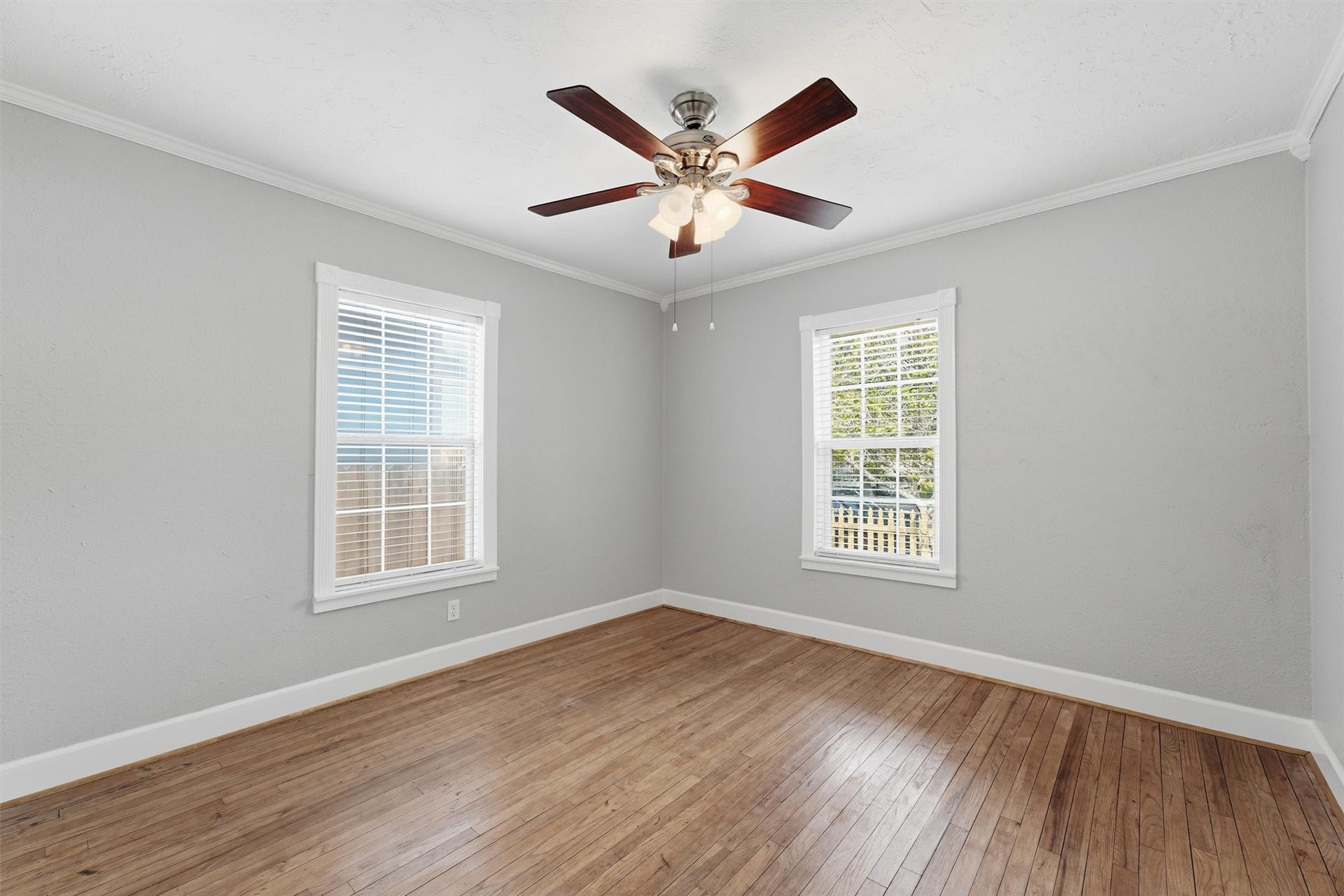 4823 Bernardo De Galvez, Galveston, TX 77551 2nd Bedroom not staged.