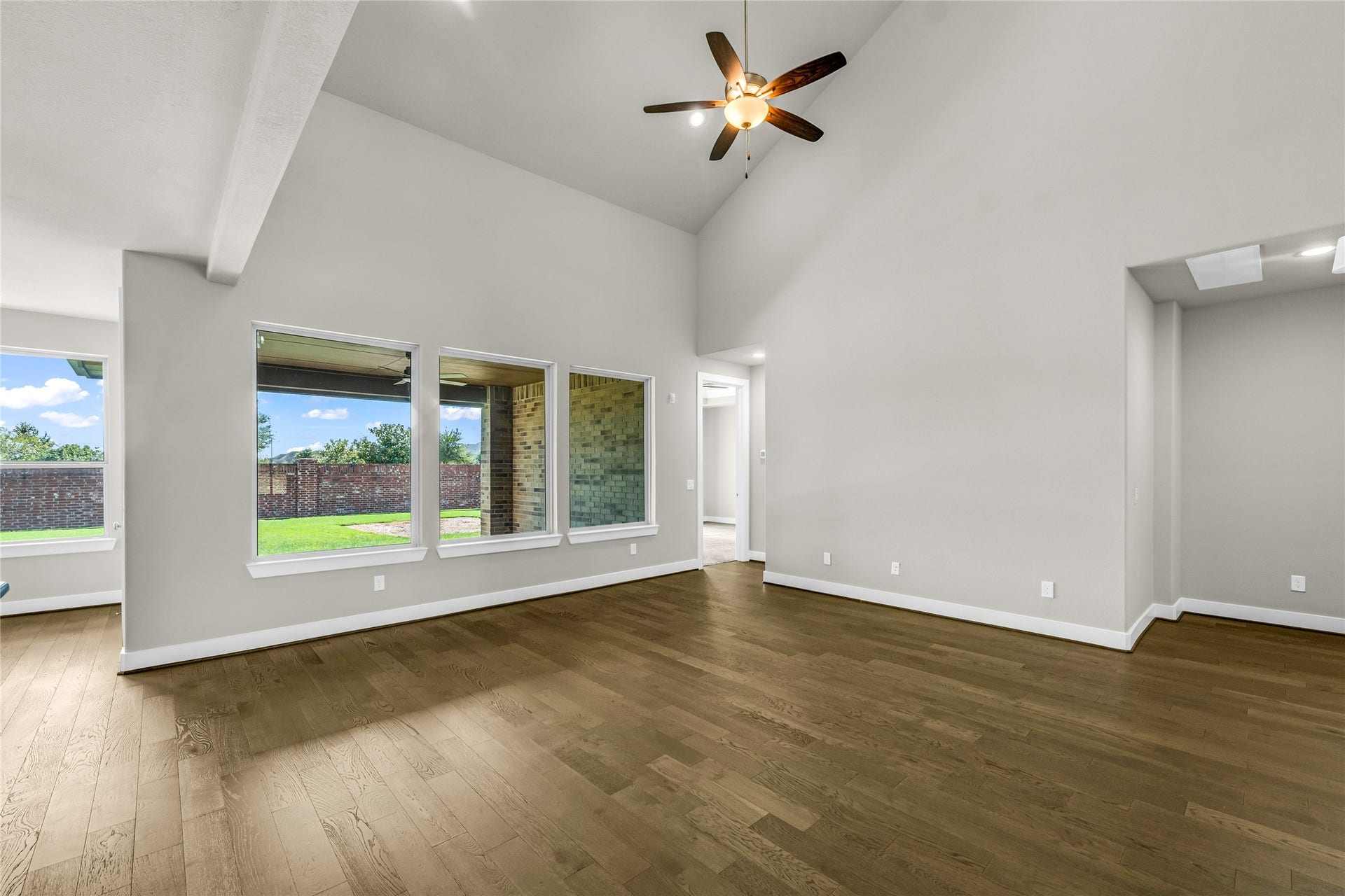 22810 Pearl Glen Drive, Richmond, TX 77469 Family Room