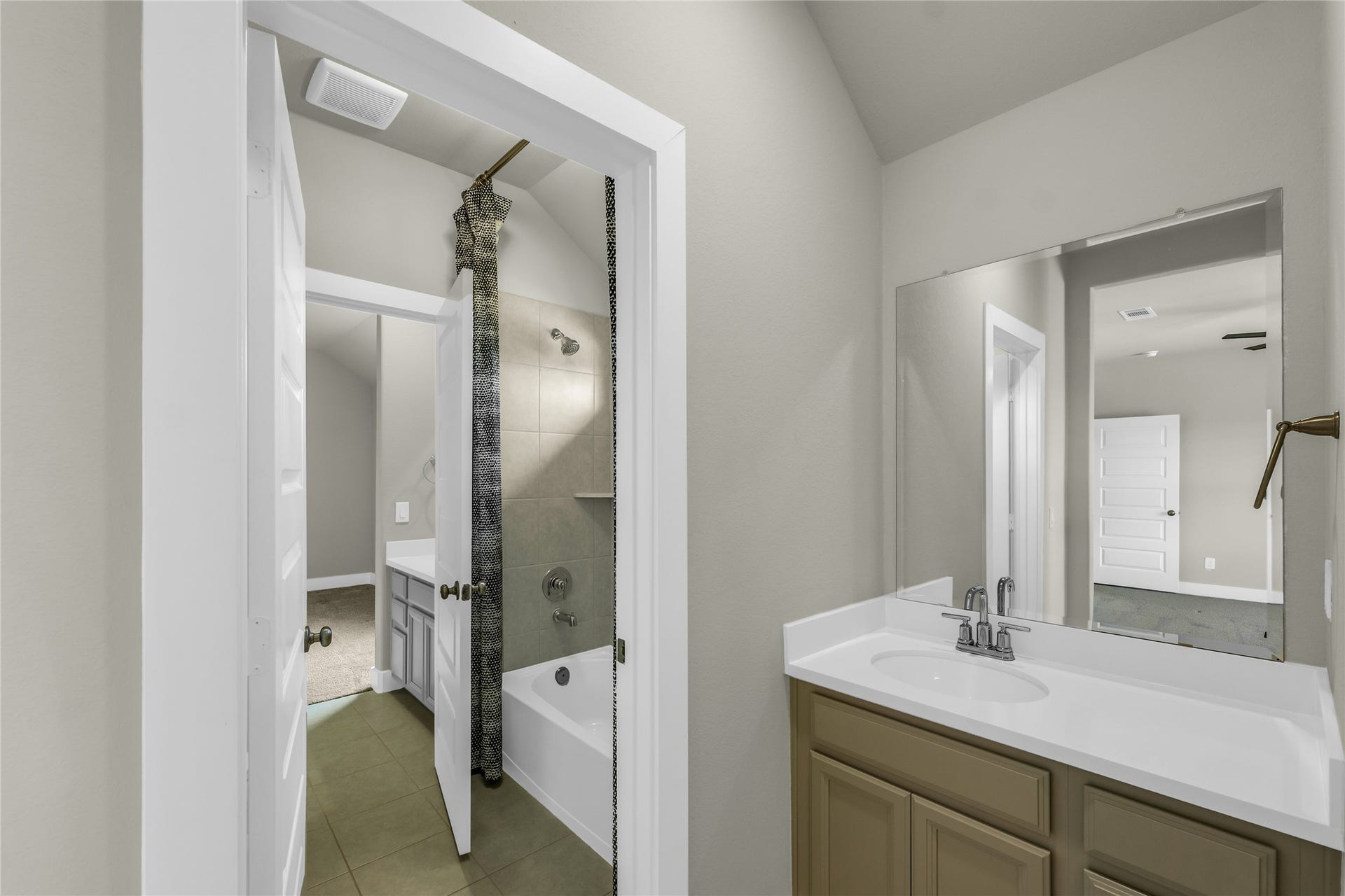 22810 Pearl Glen Drive, Richmond, TX 77469 22810 Pearl Glen Drive, Richmond, TX 77469