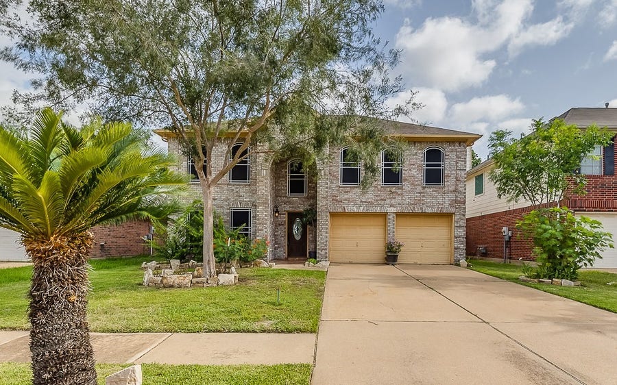 Property photo for 16130 Coleburn Drive, Houston, TX