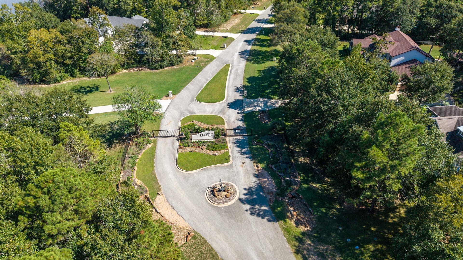 0 Ridgelake Court, Montgomery, TX 77316 Nestled in a lush, tree-lined neighborhood, this community offers serene surroundings and well-maintained roads, creating a welcoming and peaceful atmosphere.
