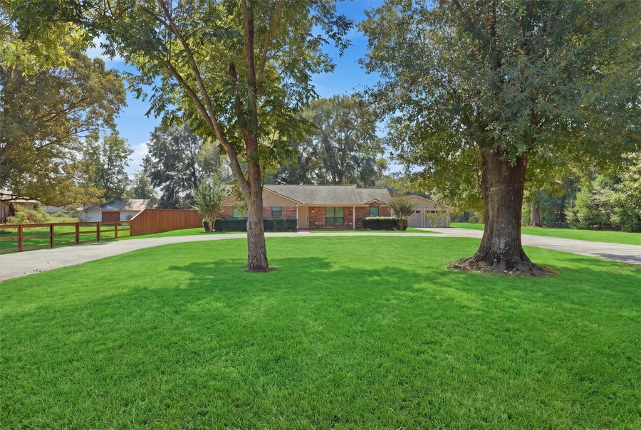 Property photo for 7321 Root Road, Spring, TX