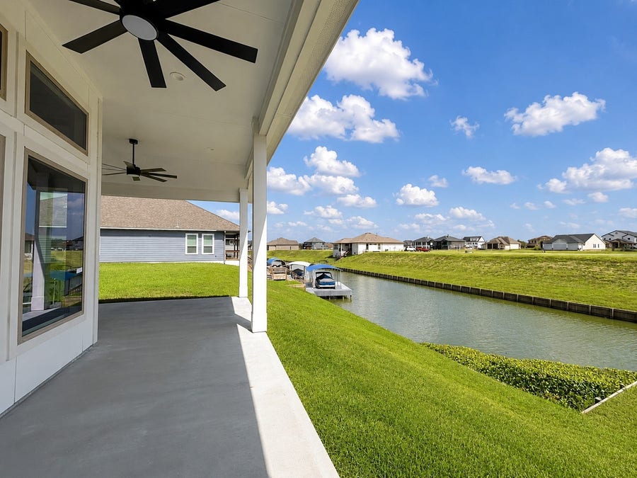 Property photo for 10749 S Lake Mist Lane, Willis, TX