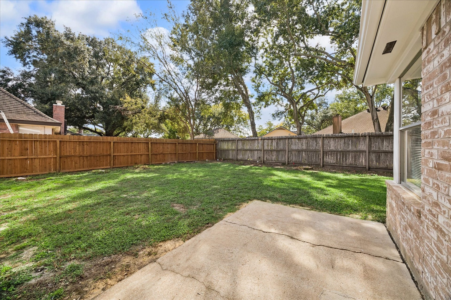 15503 Ensenada Drive, Houston, TX 77083 Backyard