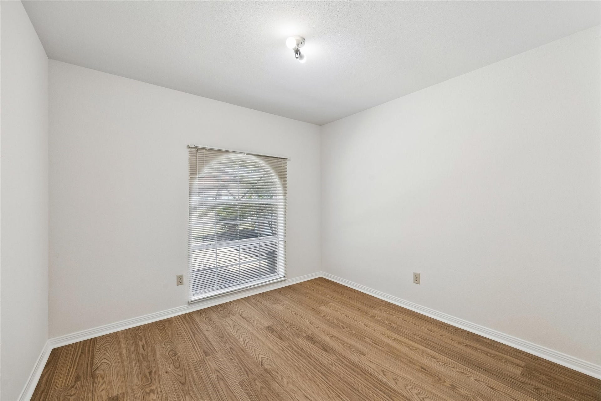 15503 Ensenada Drive, Houston, TX 77083 Bedroom 4