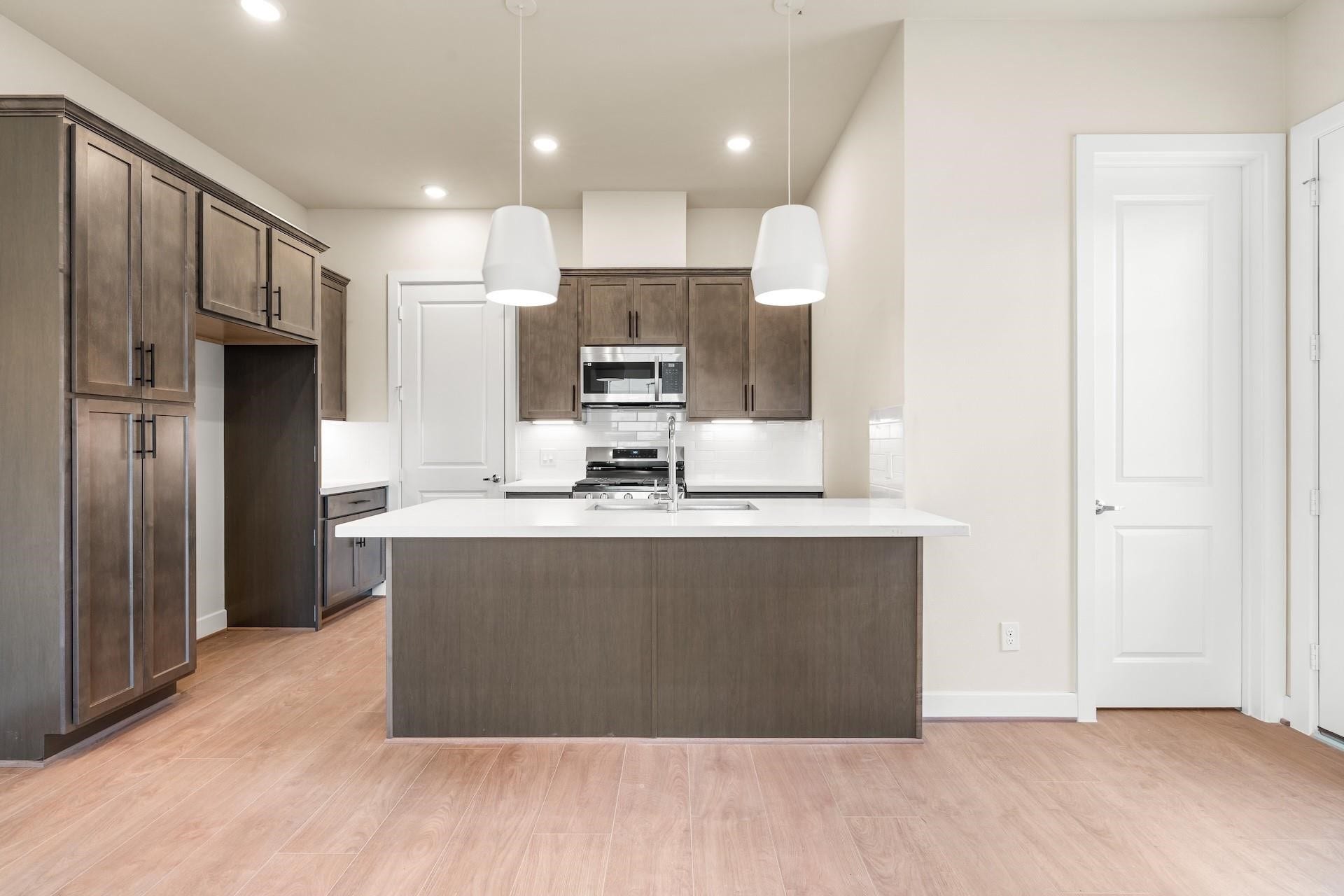 6521 Rena Street, Houston, TX 77092 6521 Rena Street, Houston, TX 77092