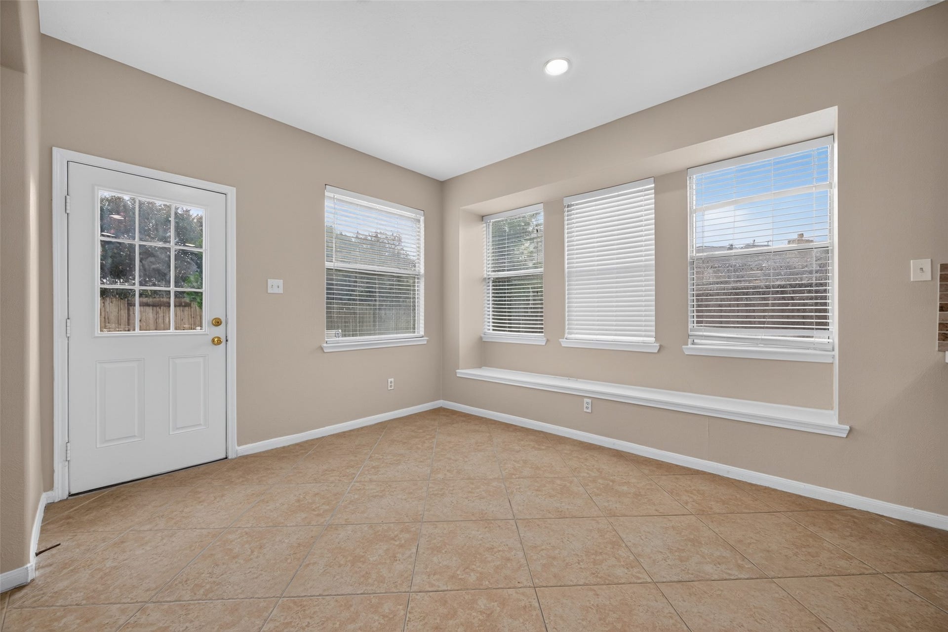 2314 Avery Park Drive, Sugar Land, TX 77498