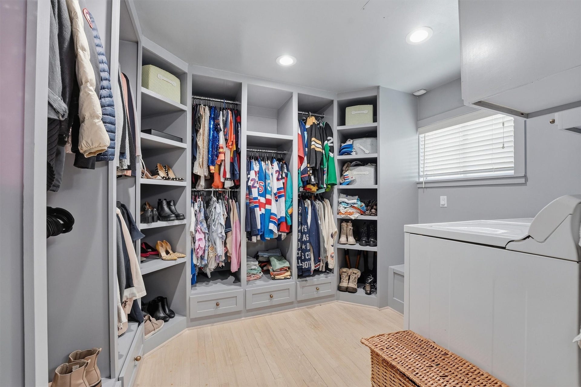 1006 Prince Street, Houston, TX 77008 Primary bath, vanity, closet and laundry are all together - accessible only through the primary bedroom.