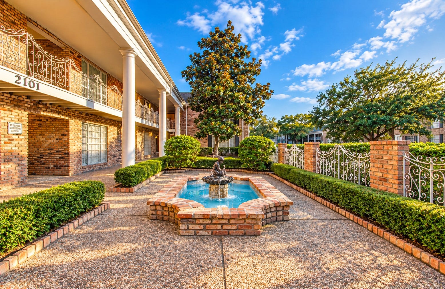 5855 Inwood Drive, #20, Houston, TX 77057 5855 Inwood Drive, #20, Houston, TX 77057