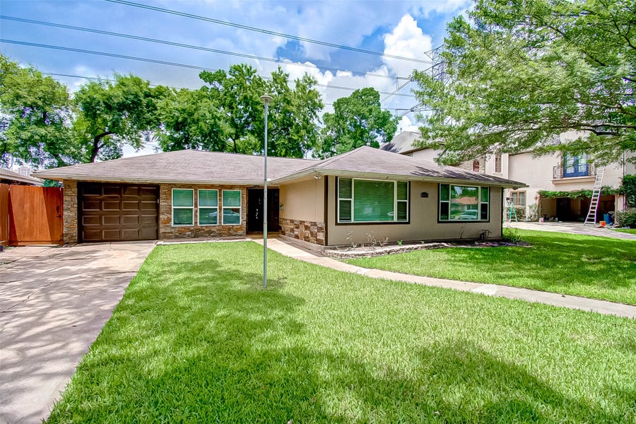 Property photo for 4804 Saxon Street, Bellaire, TX