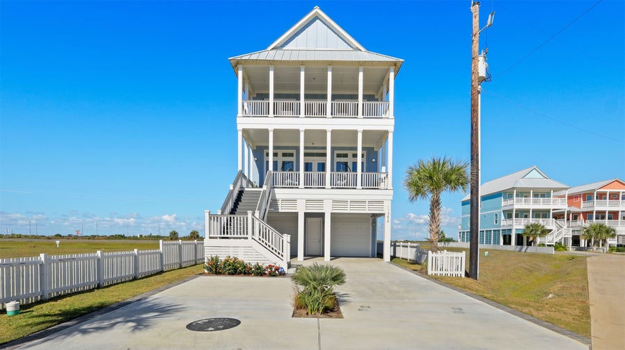 Property photo for 11382 Starfish, Galveston, TX