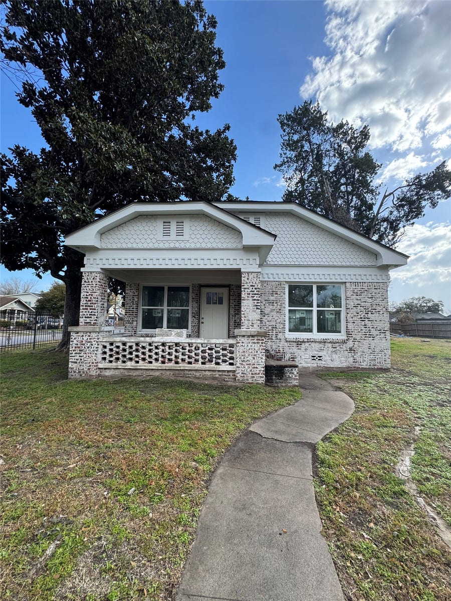 Property photo for 1208 Caplin Street, Houston, TX