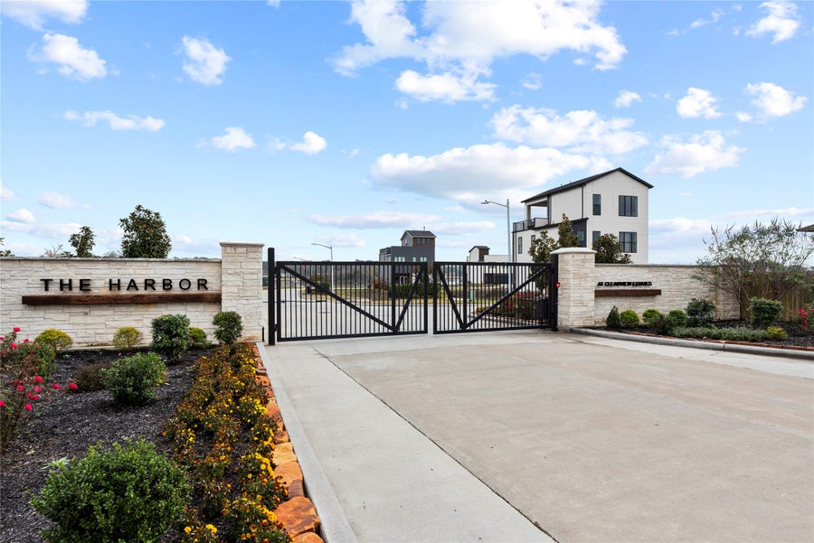 Property photo for 13195 Clear View Drive, Willis, TX