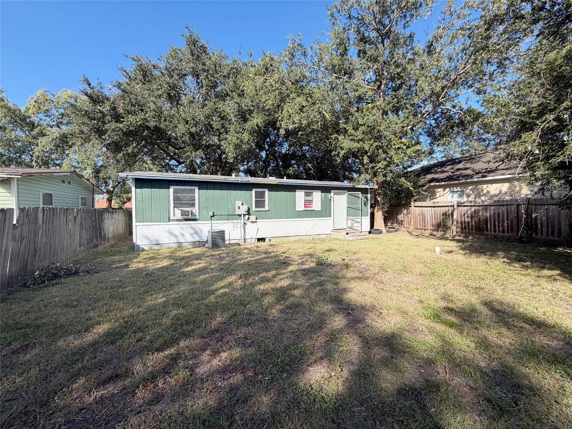 1821 Oriole Drive, League City, TX 77573 1821 Oriole Drive, League City, TX 77573