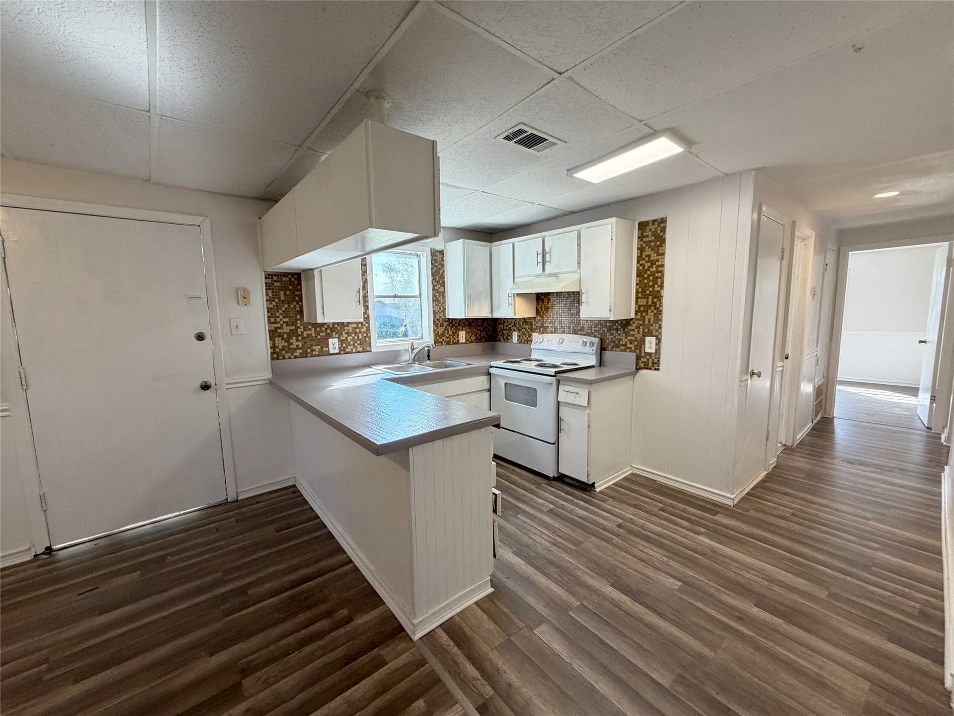 1821 Oriole Drive, League City, TX 77573 1821 Oriole Drive, League City, TX 77573