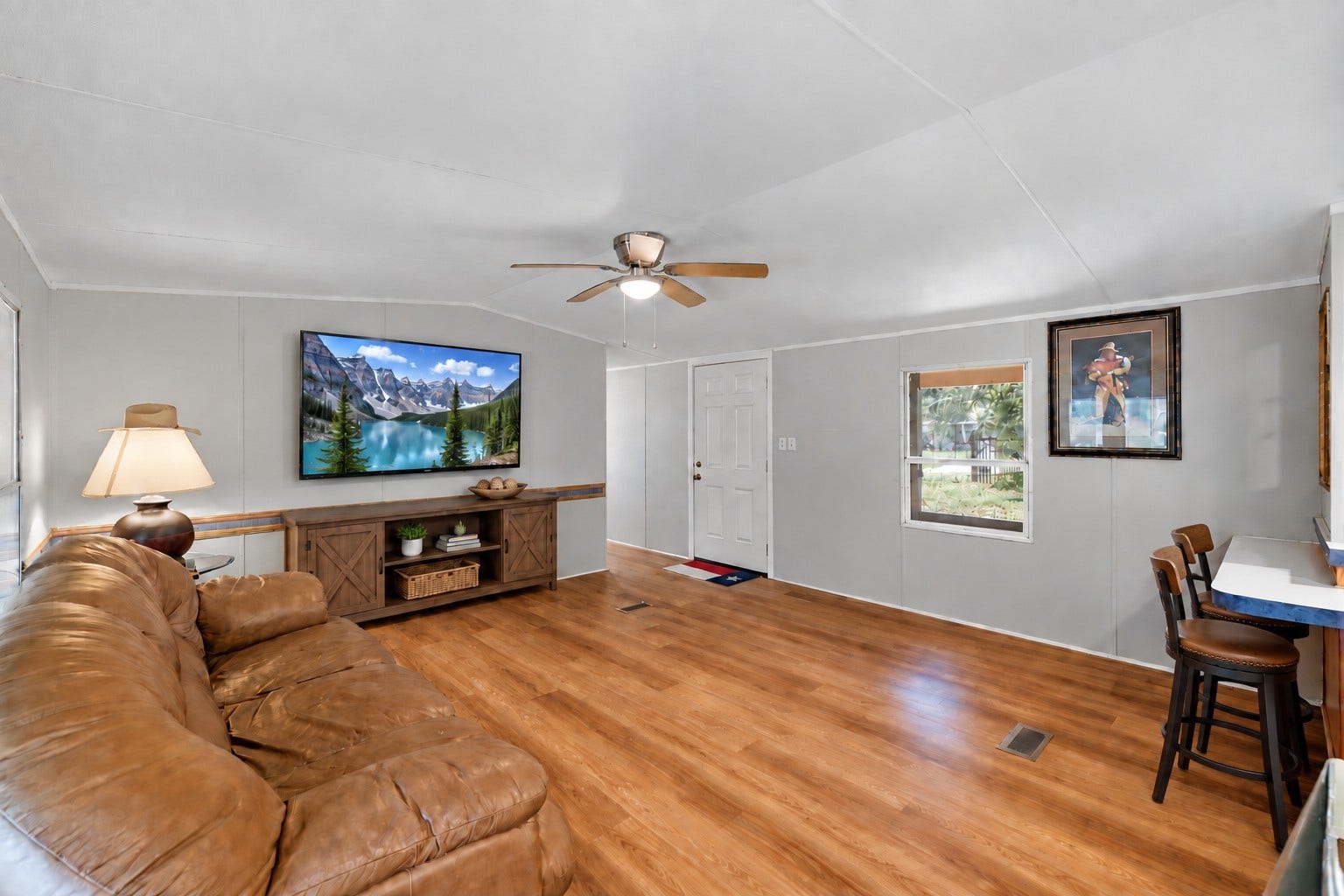 16919 Young Sam Road, Conroe, TX 77302 Living RoomVirtually Staged