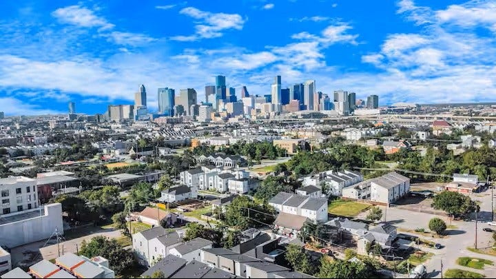 2520 Rosalie Street, Houston, TX 77004 2520 Rosalie Street, Houston, TX 77004