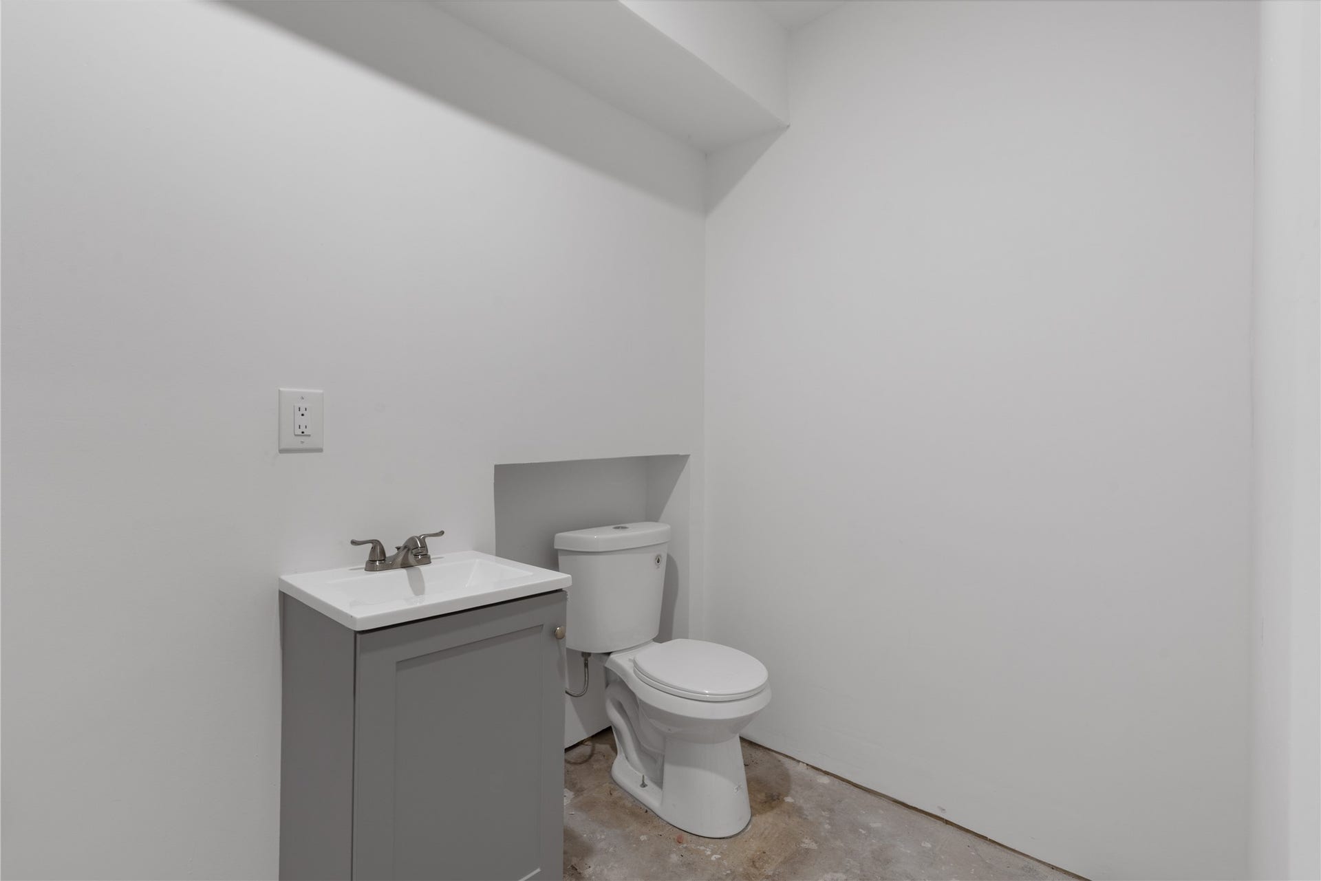 12019 Beth Lane, Magnolia, TX 77354 Additional 1/2 bath - New Pecs plumbing, Great for guest or workshop bathroom!Plumbed for a shower if one wants to add in the future.
