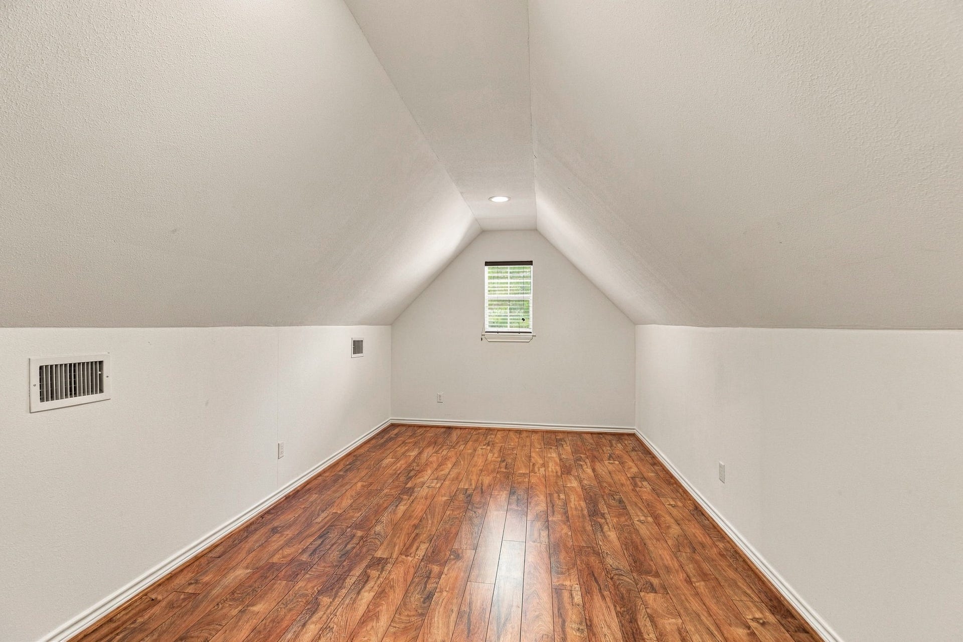 31020 Ulrich Road, Tomball, TX 77375 31020 Ulrich Road, Tomball, TX 77375