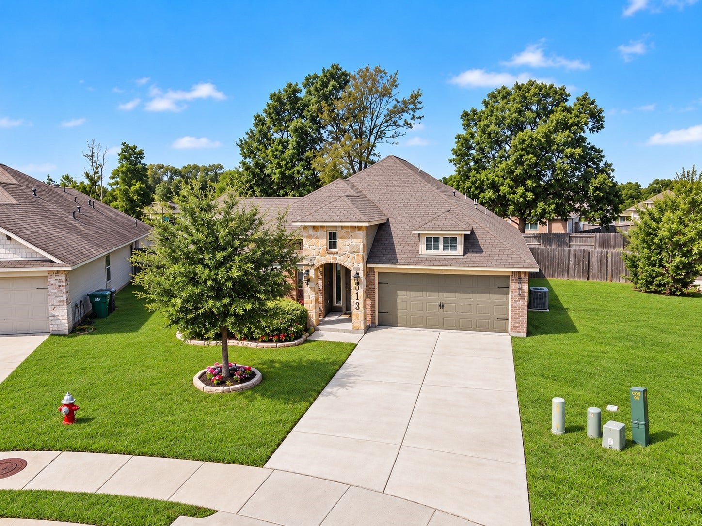 313 Brocks Court, Montgomery, TX 77356 Timeless - elevated - ready to call HOME!