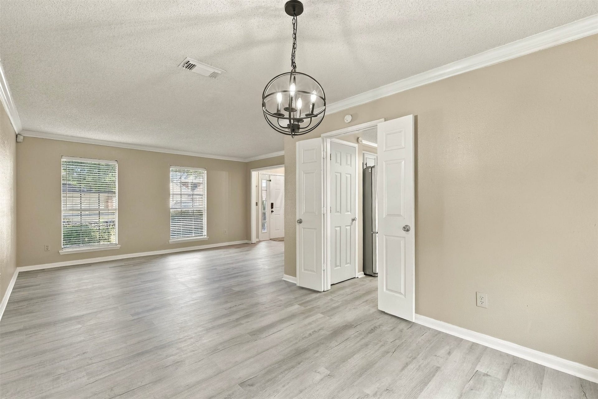 18031 Carbridge Drive, Houston, TX 77084 18031 Carbridge Drive, Houston, TX 77084