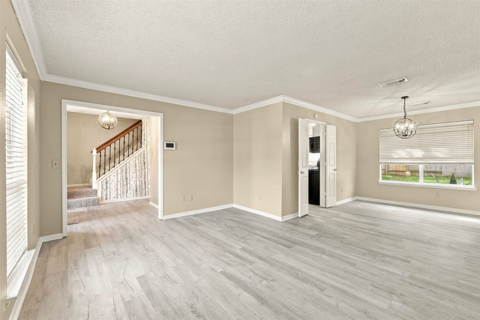 18031 Carbridge Drive, Houston, TX 77084 18031 Carbridge Drive, Houston, TX 77084