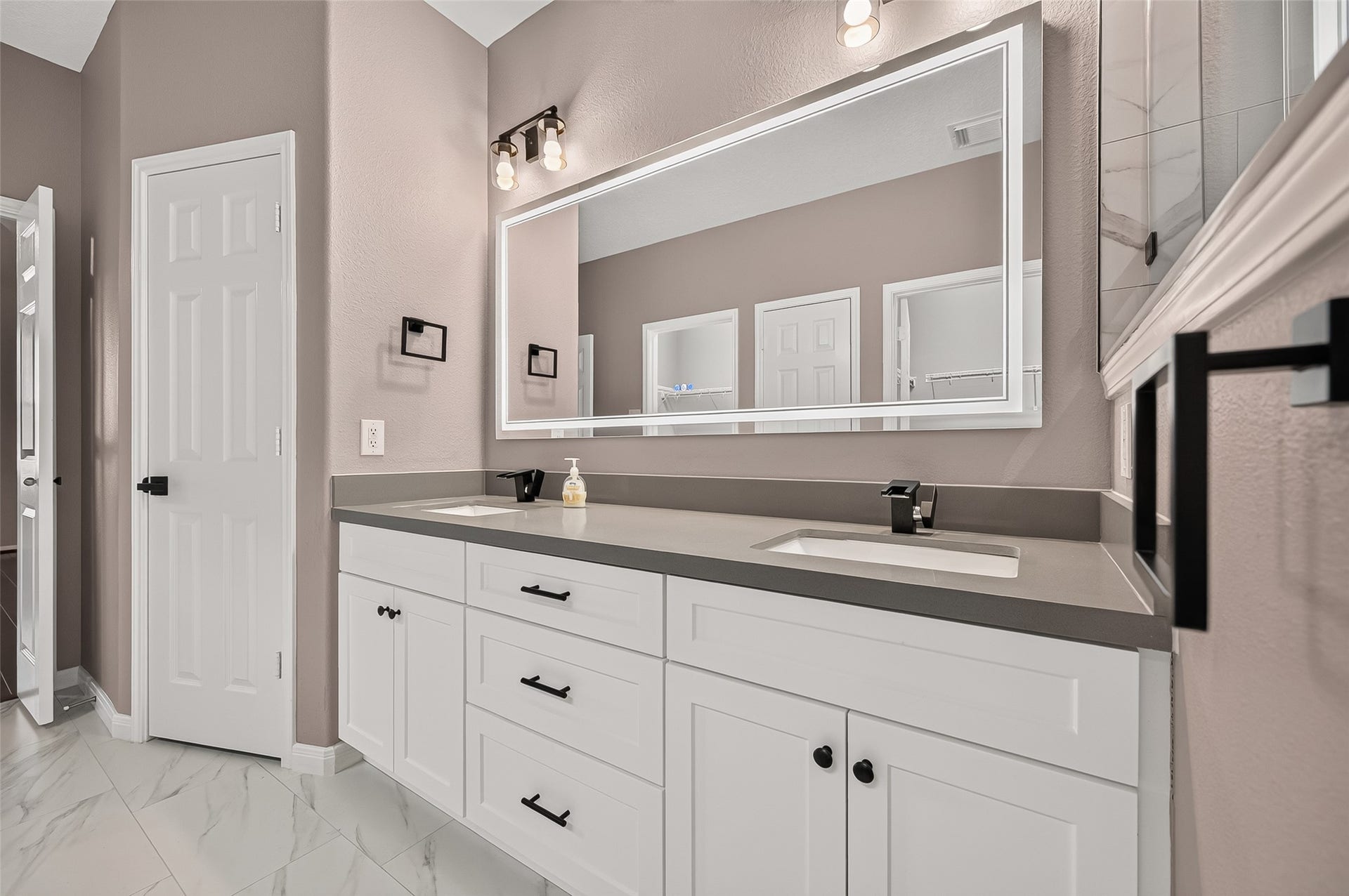 405 Wickford Court, League City, TX 77573 405 Wickford Court, League City, TX 77573