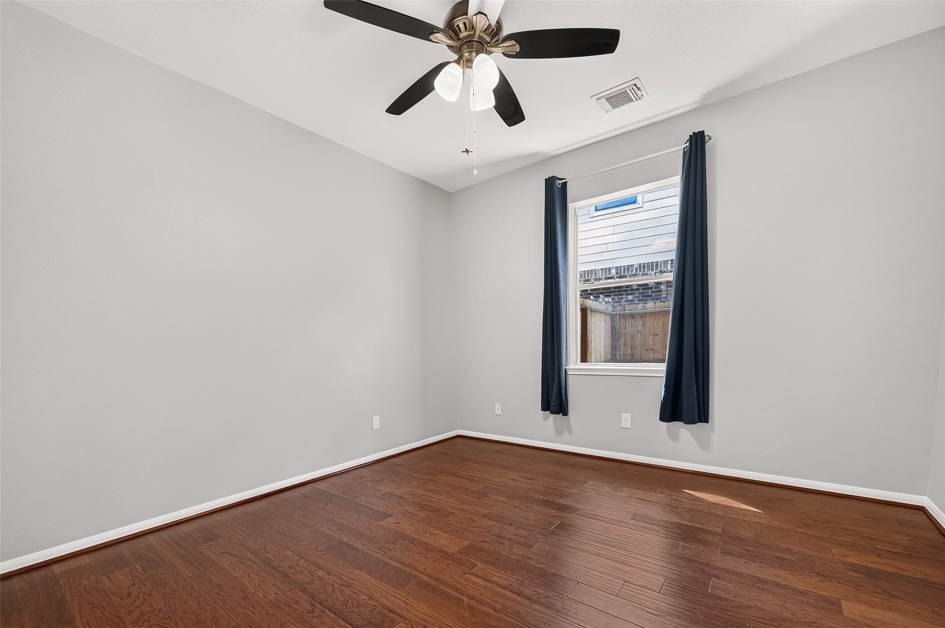 405 Wickford Court, League City, TX 77573 405 Wickford Court, League City, TX 77573