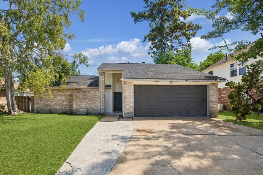 Property photo for 26739 Cypresswood Drive, Spring, TX