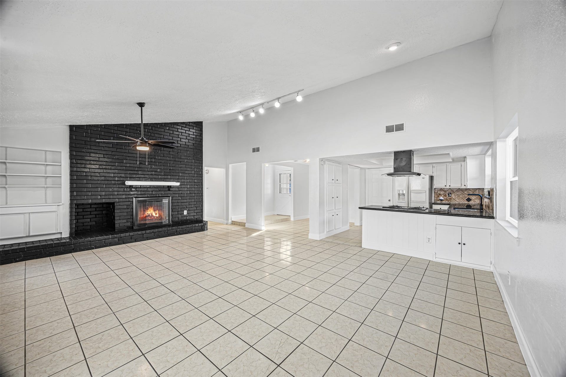 10407 Townhall Lane, Sugar Land, TX 77498