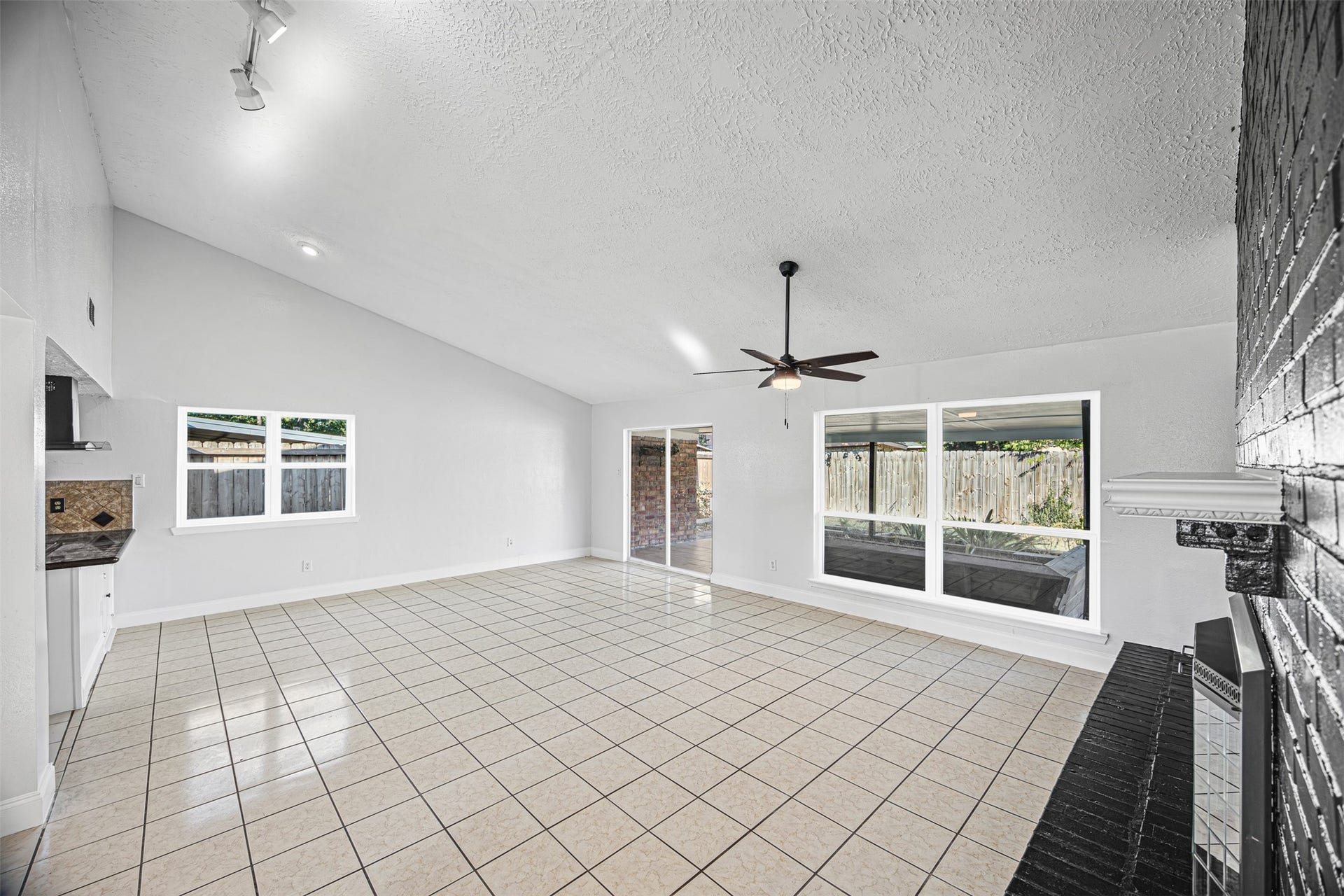10407 Townhall Lane, Sugar Land, TX 77498