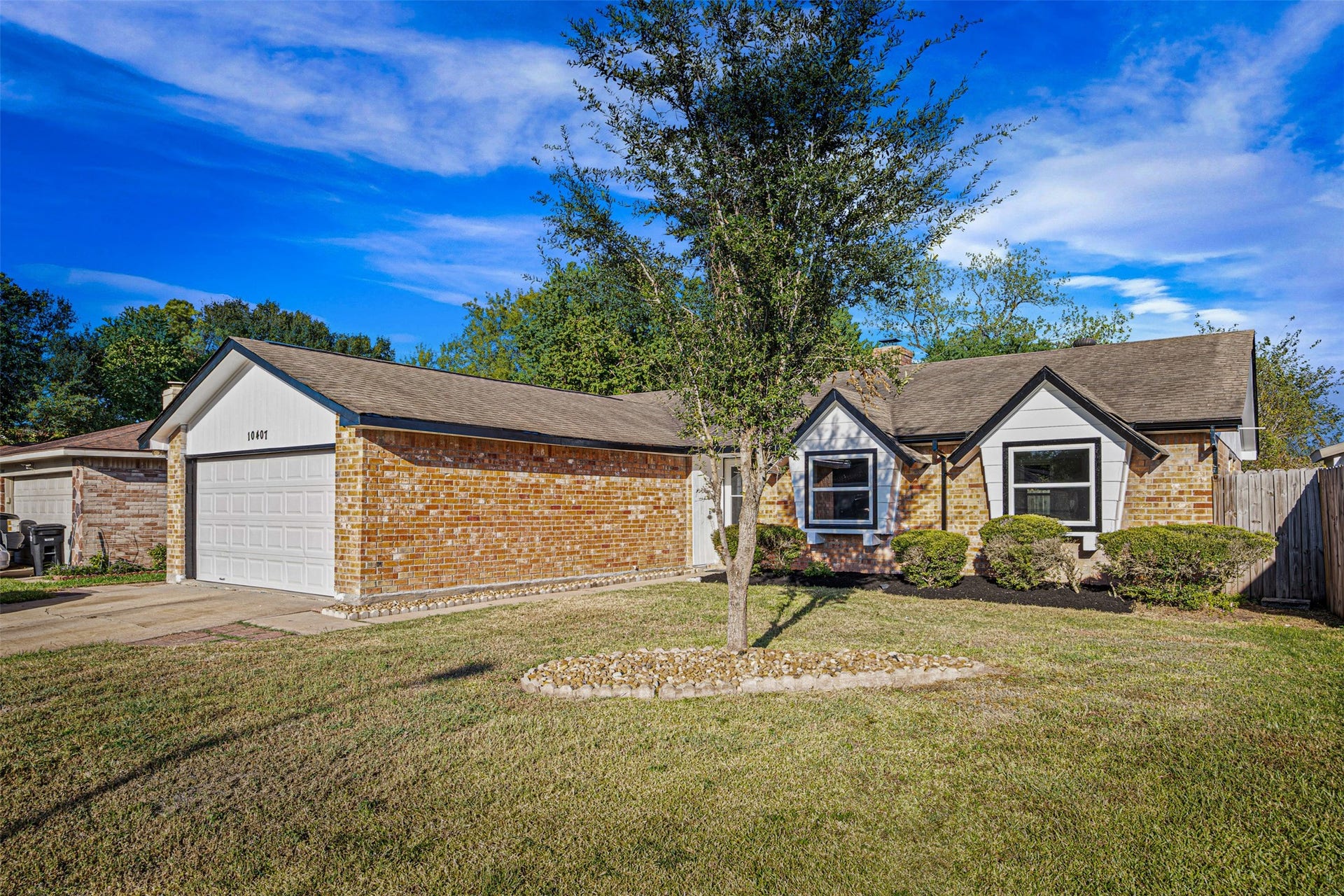 10407 Townhall Lane, Sugar Land, TX 77498