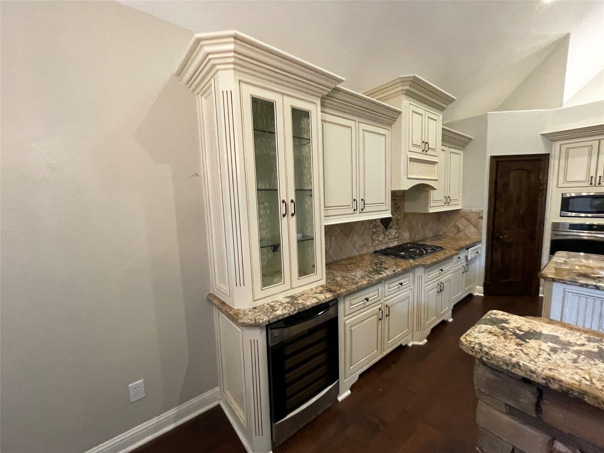 23 S Bristol Oak Court, The Woodlands, TX 77382 23 S Bristol Oak Court, The Woodlands, TX 77382