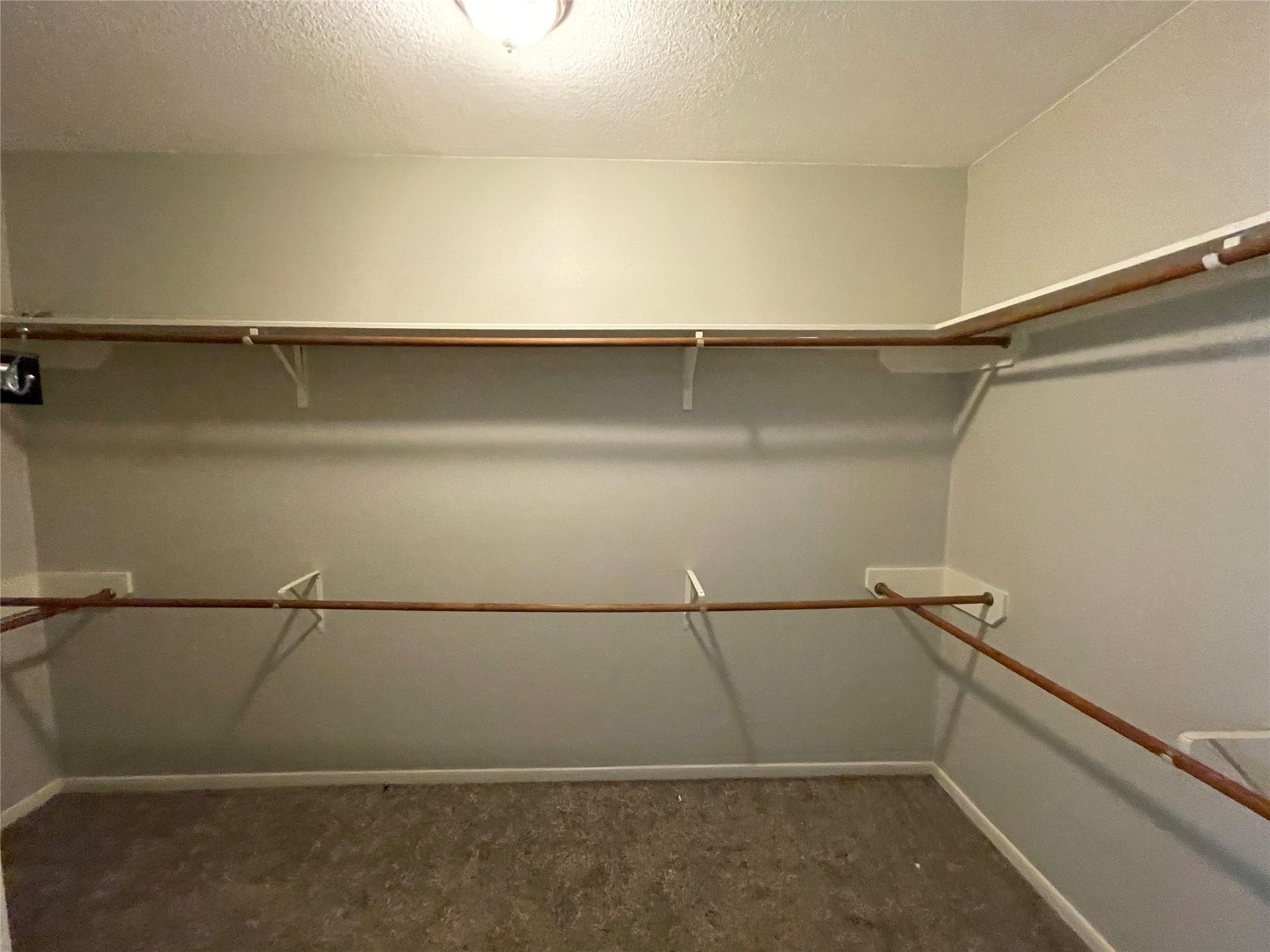 23 S Bristol Oak Court, The Woodlands, TX 77382 23 S Bristol Oak Court, The Woodlands, TX 77382