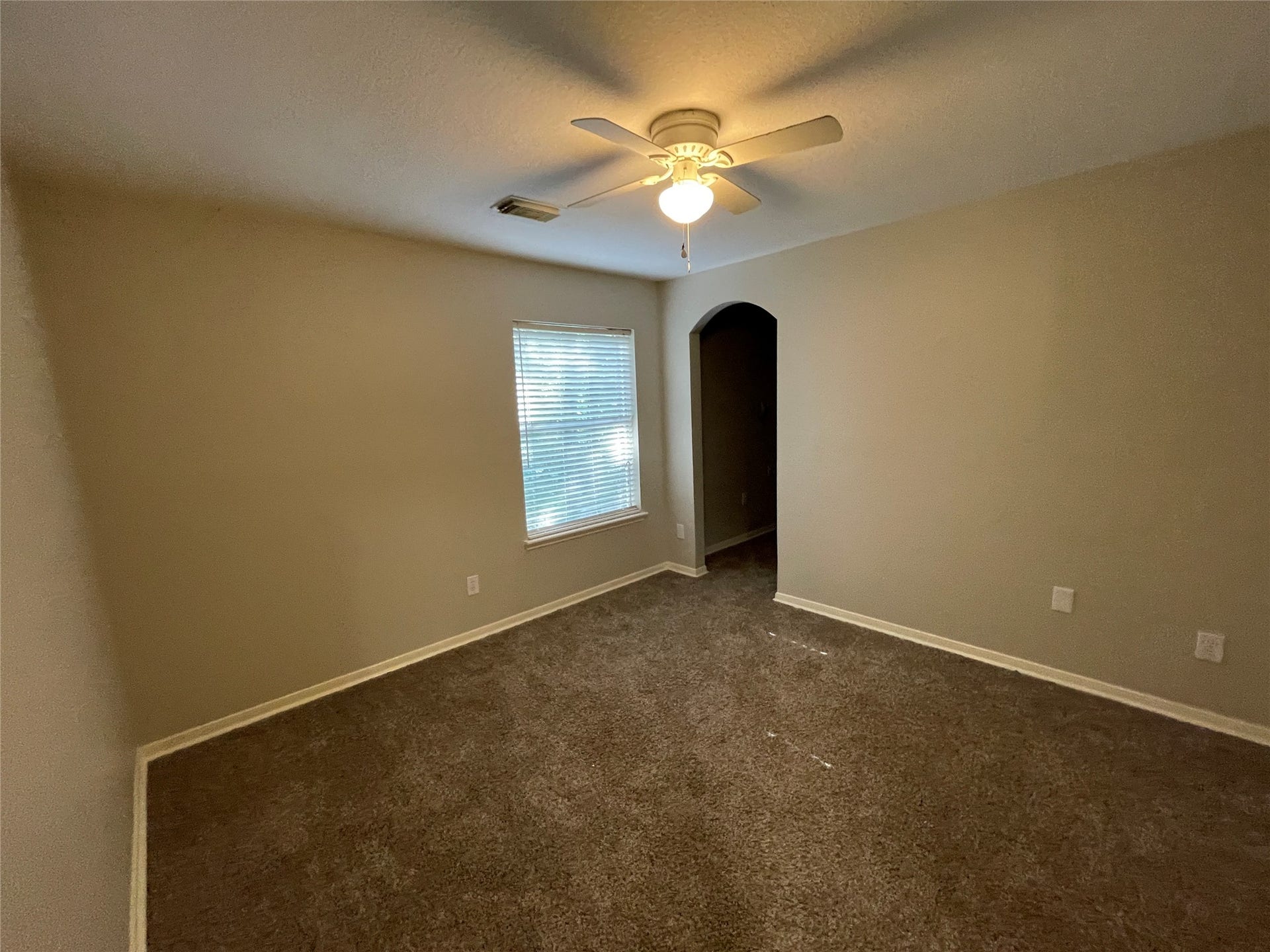 23 S Bristol Oak Court, The Woodlands, TX 77382 23 S Bristol Oak Court, The Woodlands, TX 77382