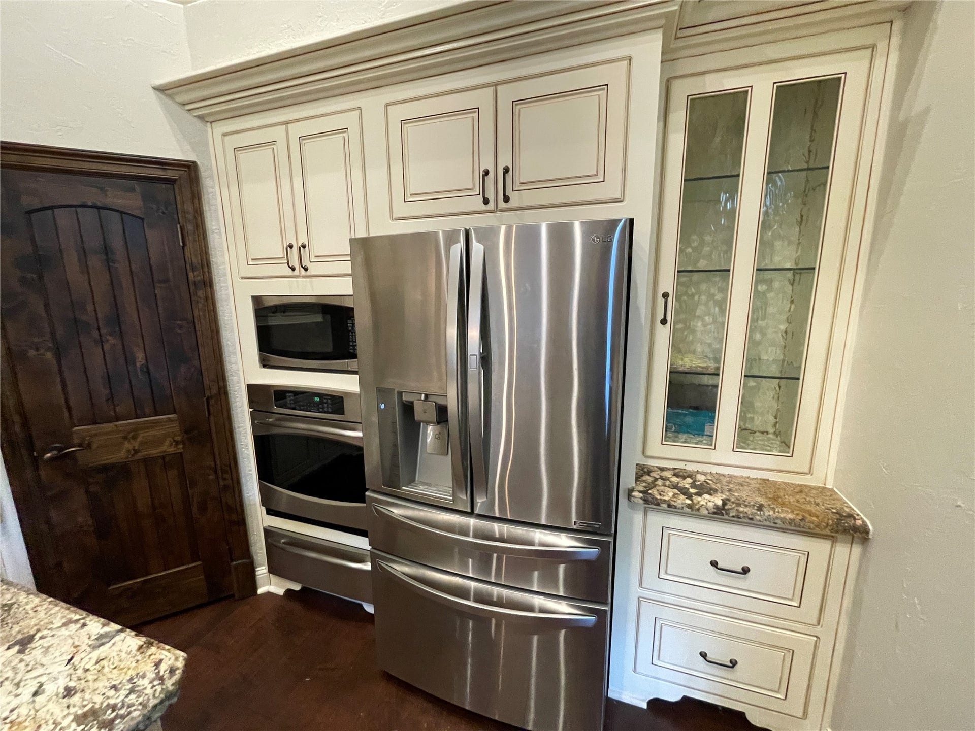 23 S Bristol Oak Court, The Woodlands, TX 77382 23 S Bristol Oak Court, The Woodlands, TX 77382