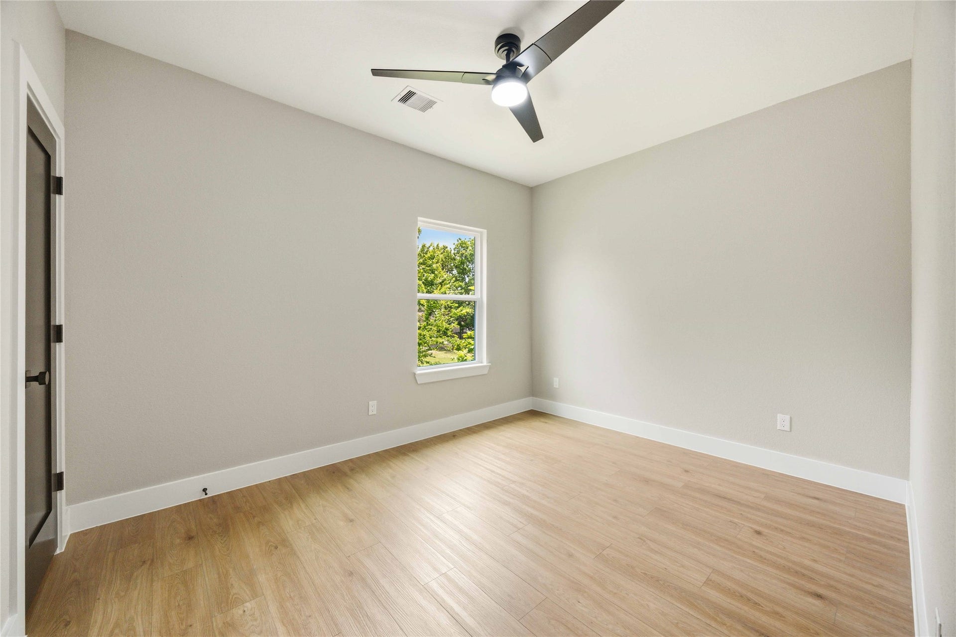 215 Pheasant Street, #A and B, Houston, TX 77018 215 Pheasant Street, #A and B, Houston, TX 77018