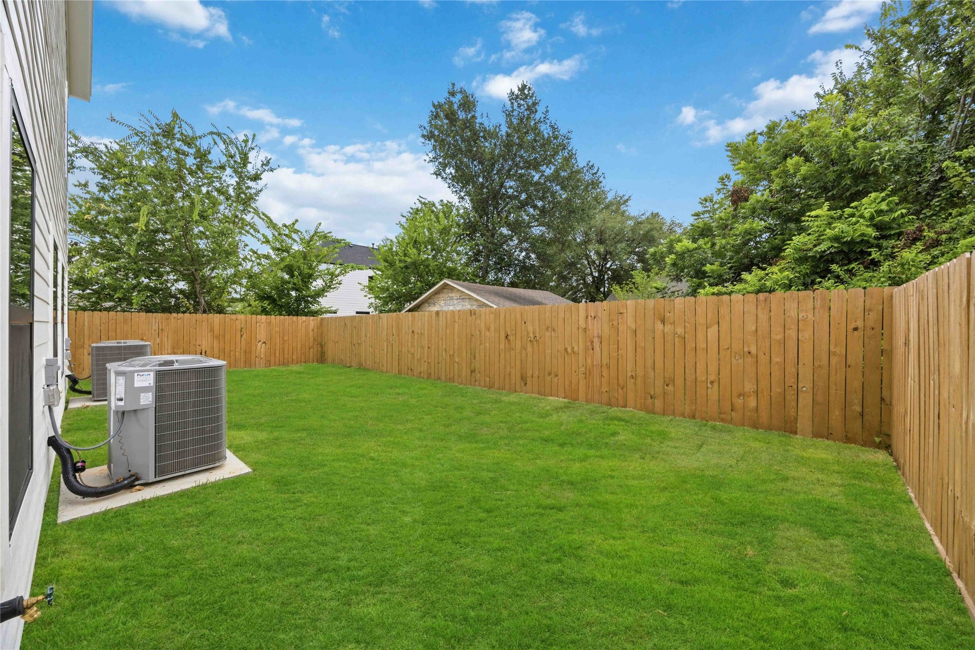 215 Pheasant Street, #A and B, Houston, TX 77018 215 Pheasant Street, #A and B, Houston, TX 77018