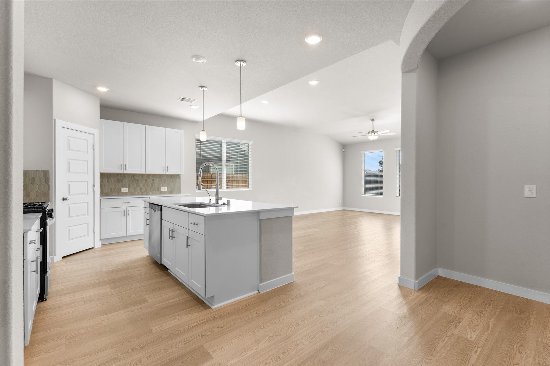 14115 Greystone Terrace Street, Magnolia, TX 77354 14115 Greystone Terrace Street, Magnolia, TX 77354