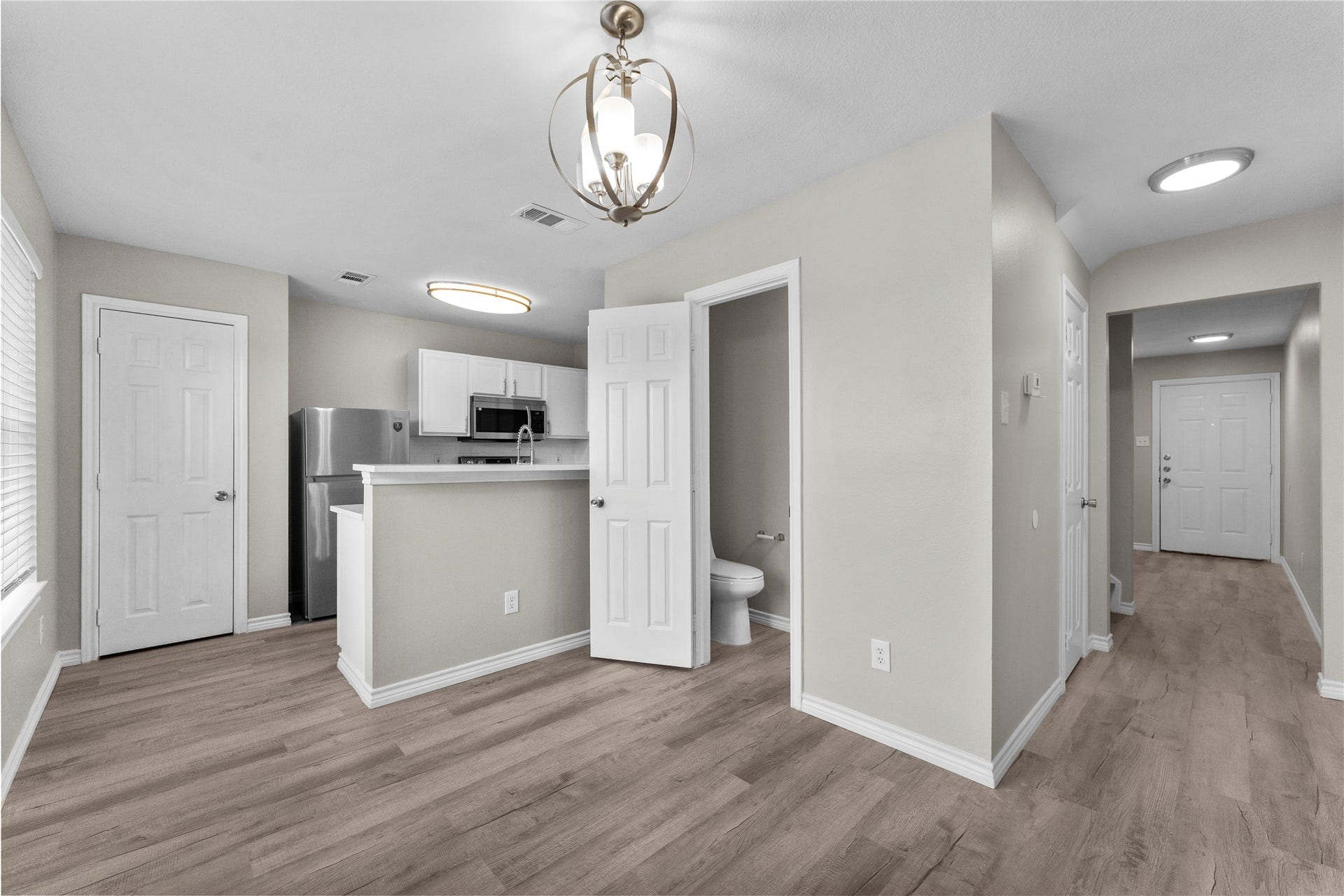 128 Green Isle Avenue, Dickinson, TX 77539 128 Green Isle Avenue, Dickinson, TX 77539