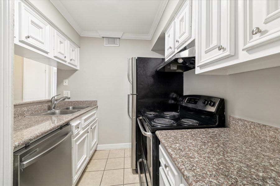 Property photo for 201 Emerson Street, #16, Houston, TX