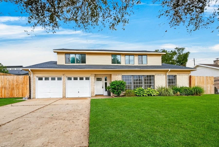 Property photo for 9110 Vickijohn Drive, Houston, TX