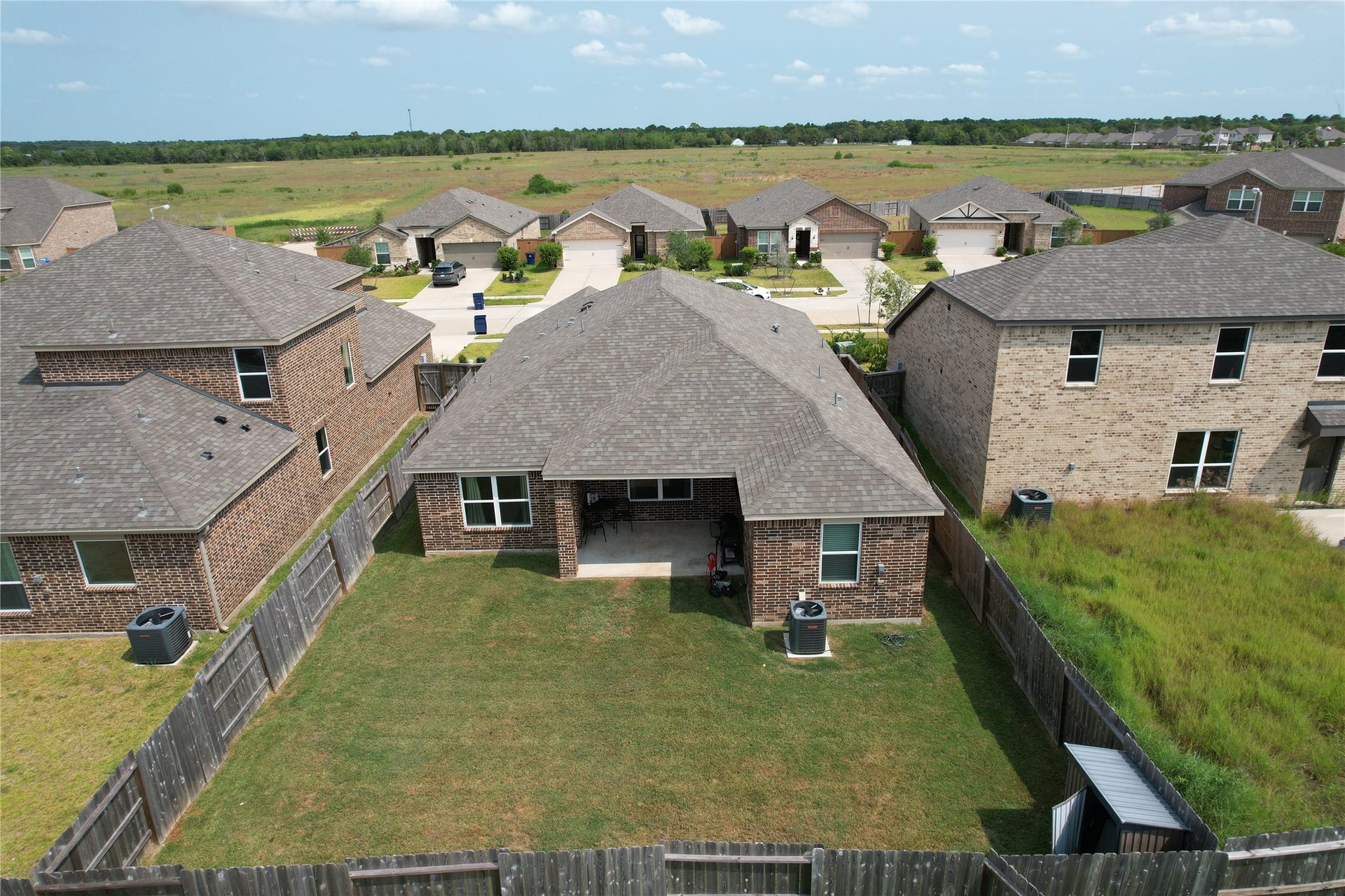 14111 Mainmast Drive, Santa Fe, TX 77510 14111 Mainmast Drive, Santa Fe, TX 77510