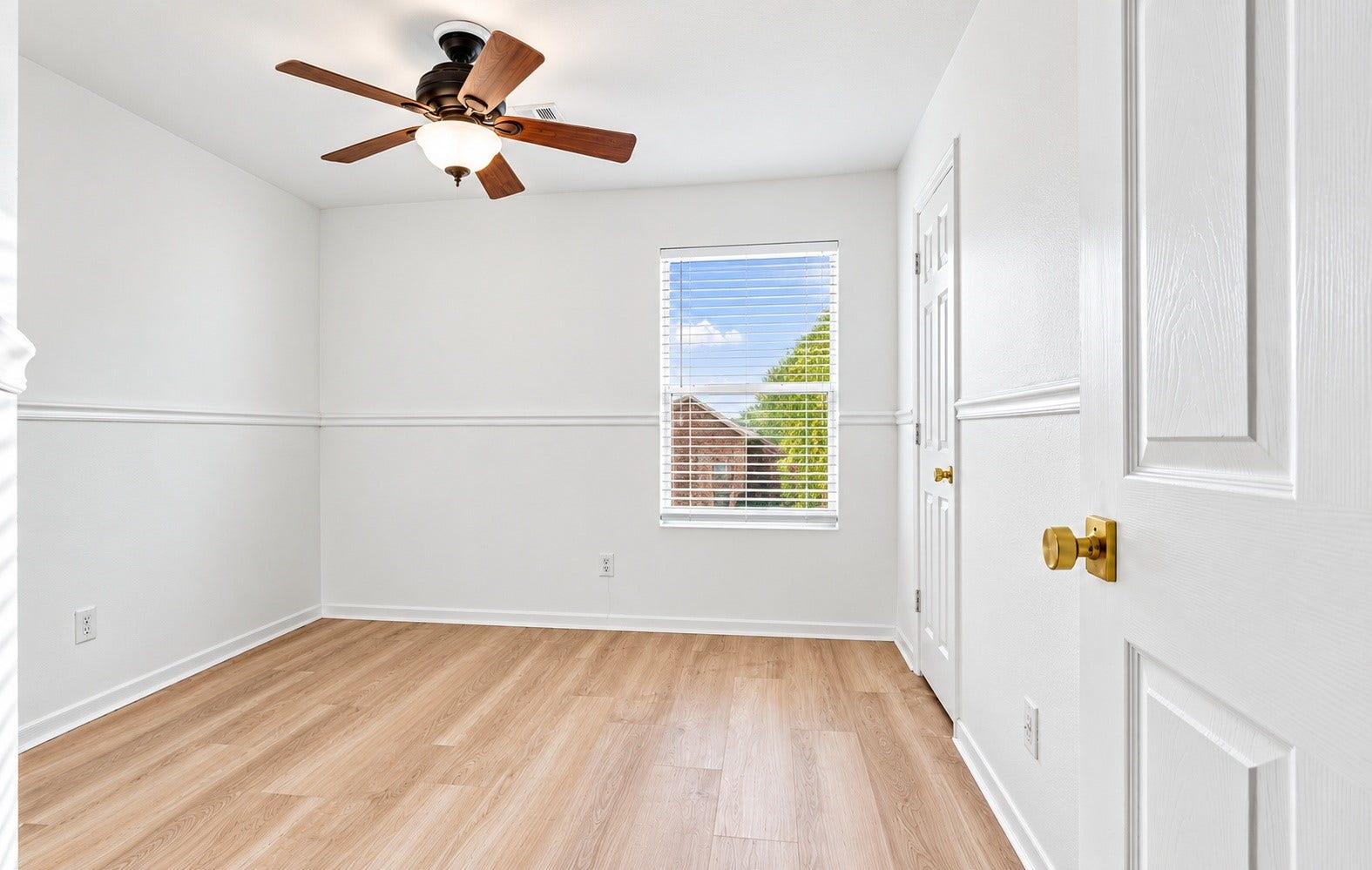 16111 Wisteria Hill Street, Houston, TX 77073 16111 Wisteria Hill Street, Houston, TX 77073