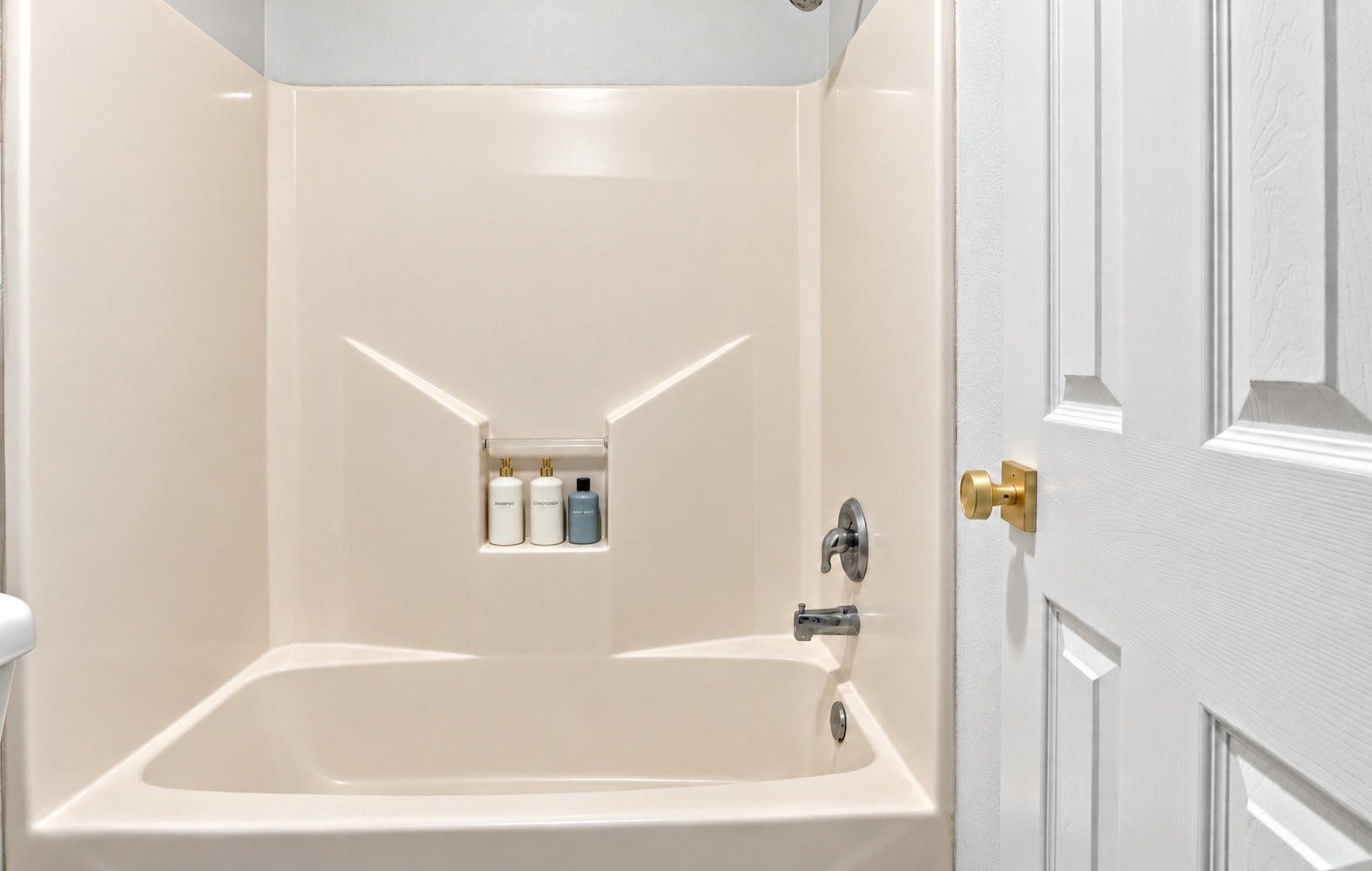 16111 Wisteria Hill Street, Houston, TX 77073 16111 Wisteria Hill Street, Houston, TX 77073