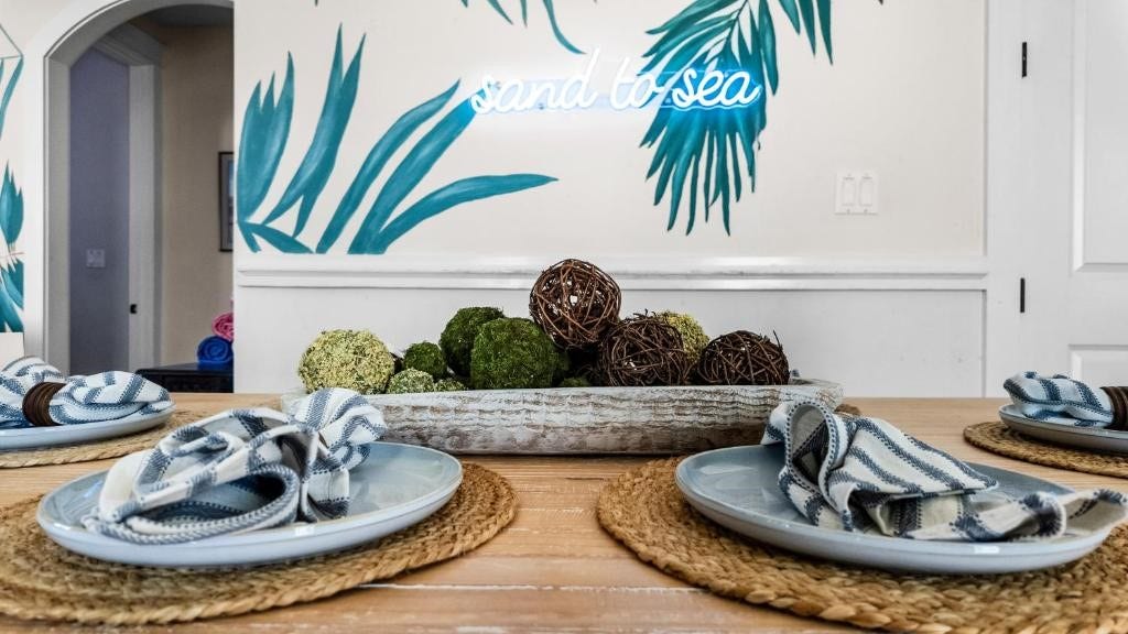 800 West Lane, Crystal Beach, TX 77650 800 West Lane, Crystal Beach, TX 77650