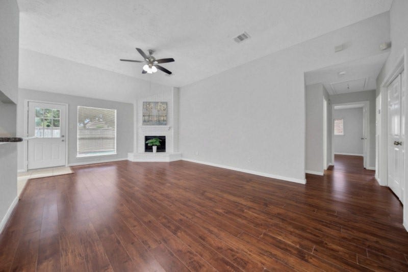 3315 Timber View Drive, Sugar Land, TX 77479 3315 Timber View Drive, Sugar Land, TX 77479