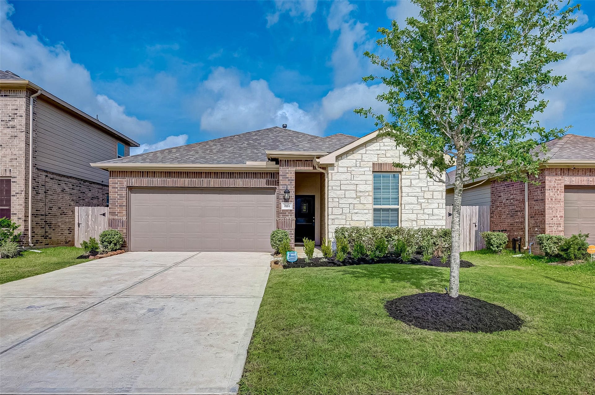 7914 Euphonia Glade Lane, Richmond, TX 77407 Welcoming single-story home with attractive curb appeal and an attached two-car garage.