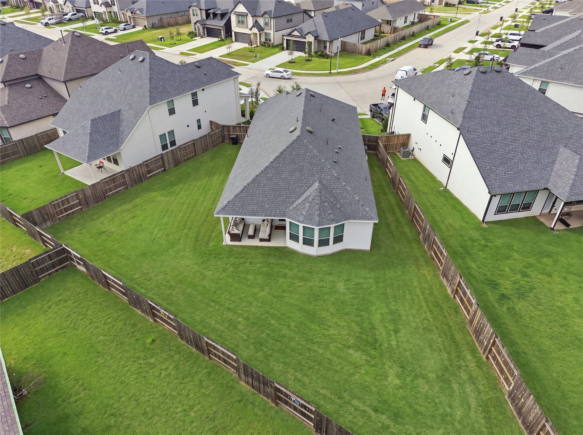 15194 Wild Gully Way, Conroe, TX 77302 Premium oversized lot with generous backyard AND side-yard space