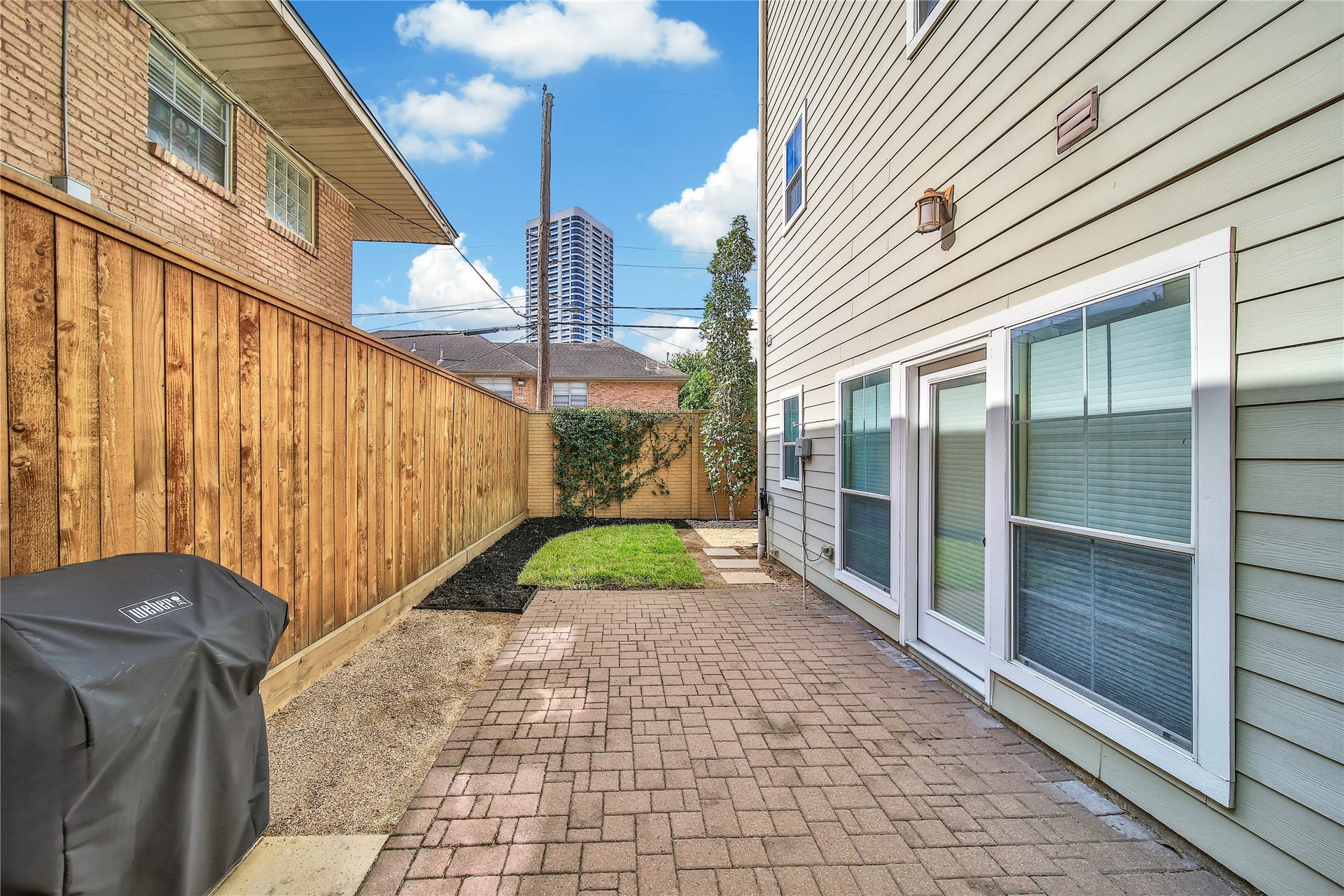 1818 Binz Street, #E, Houston, TX 77004 1818 Binz Street, #E, Houston, TX 77004